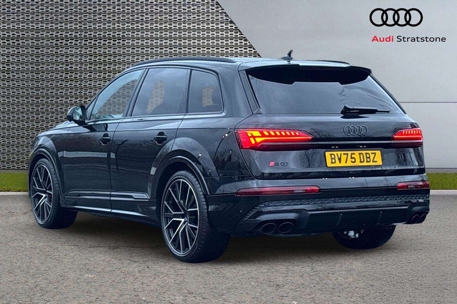 Used Audi Q7 2025 for sale - 77194521: Photo 3