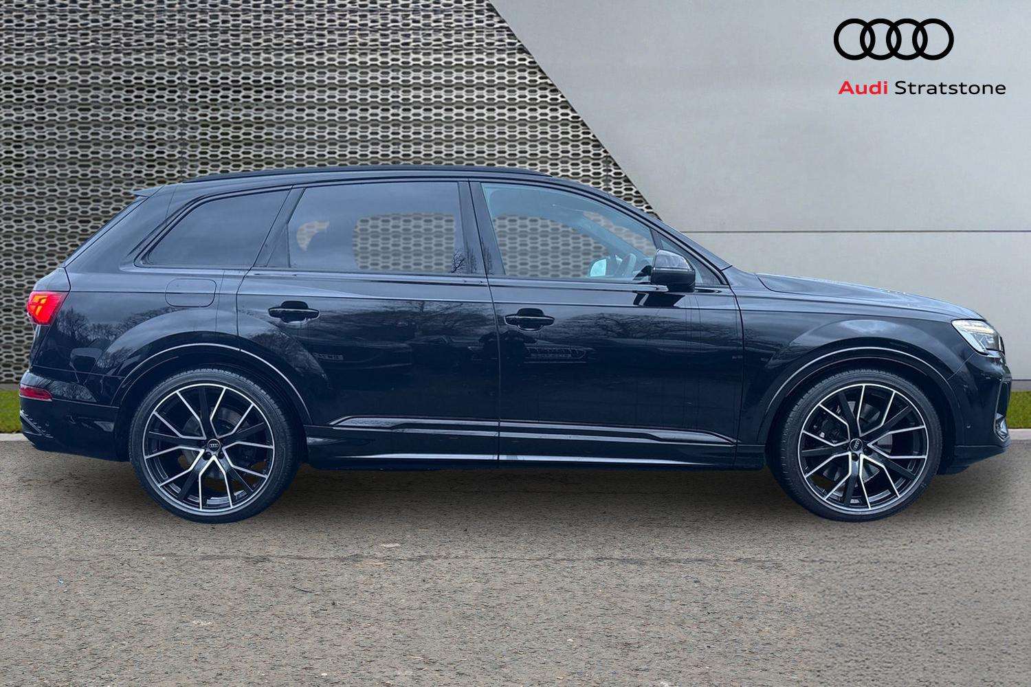 Used Audi Q7 2025 for sale - 77194521: Photo 4