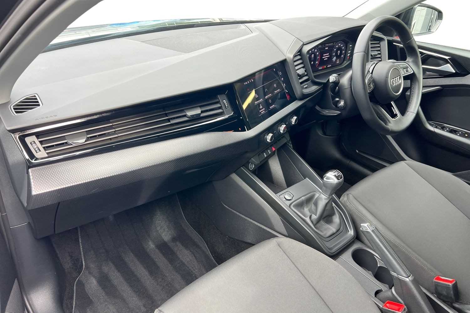 Used Audi A1 2022 for sale - 77294180: Photo 2