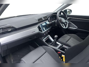 Used Audi Q3 2020 for sale - 77414799: Photo