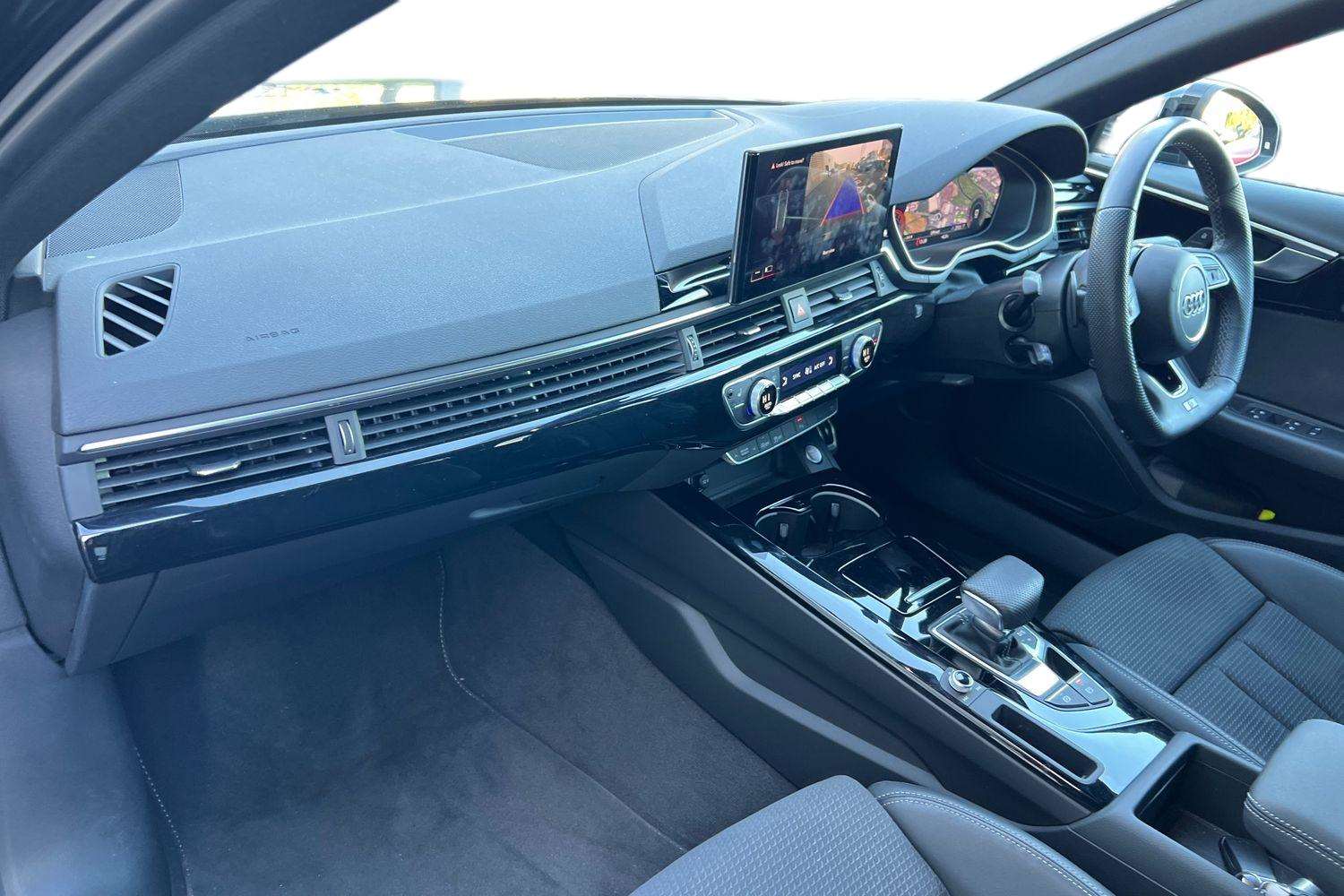 Used Audi A4 2023 for sale - 77389996: Photo 2