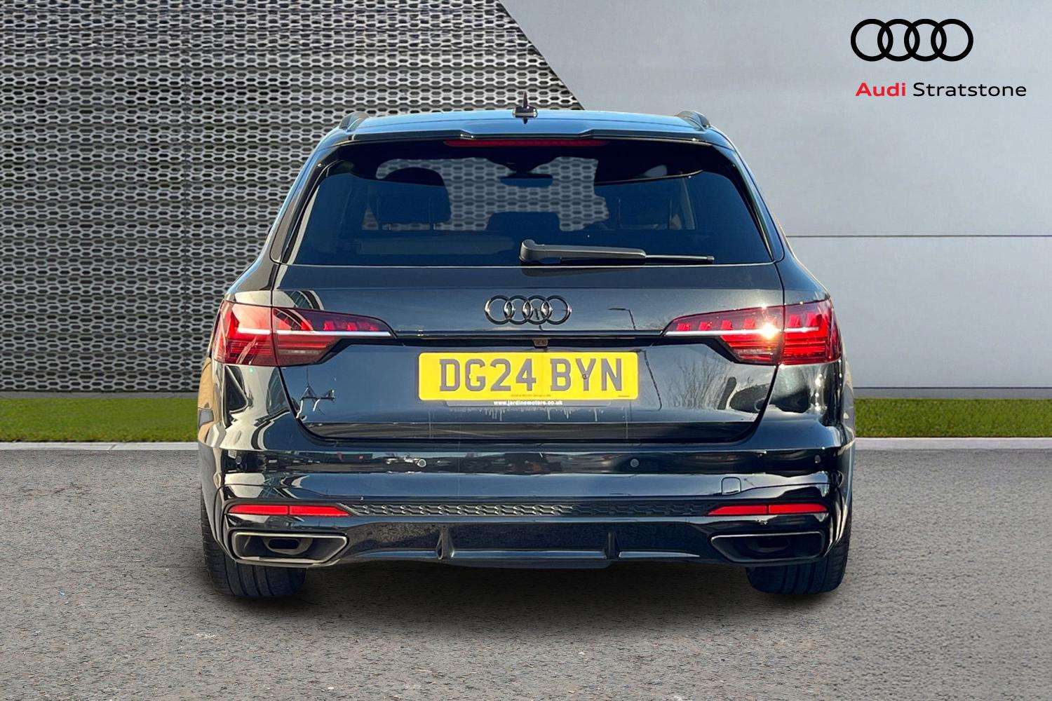 Used Audi A4 2024 for sale - 76636739: Photo 7