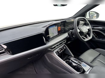 Used Audi Q5 2025 for sale - 78432659: Photo