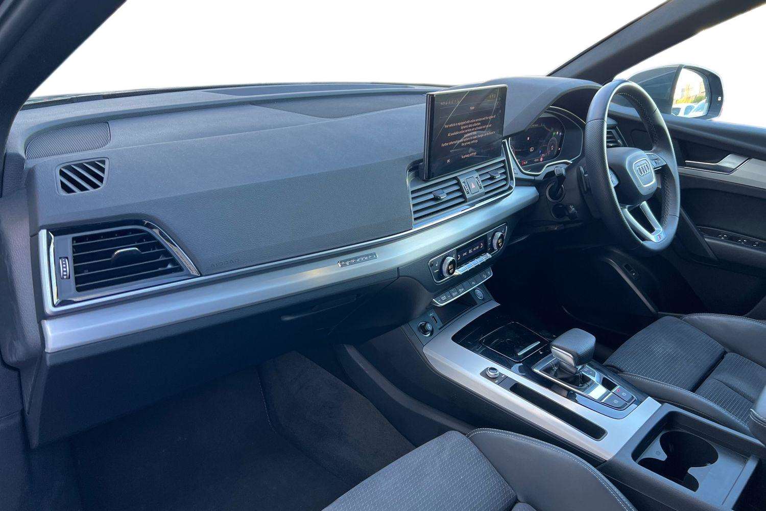 Used Audi Q5 2023 for sale - 77601287: Photo 2