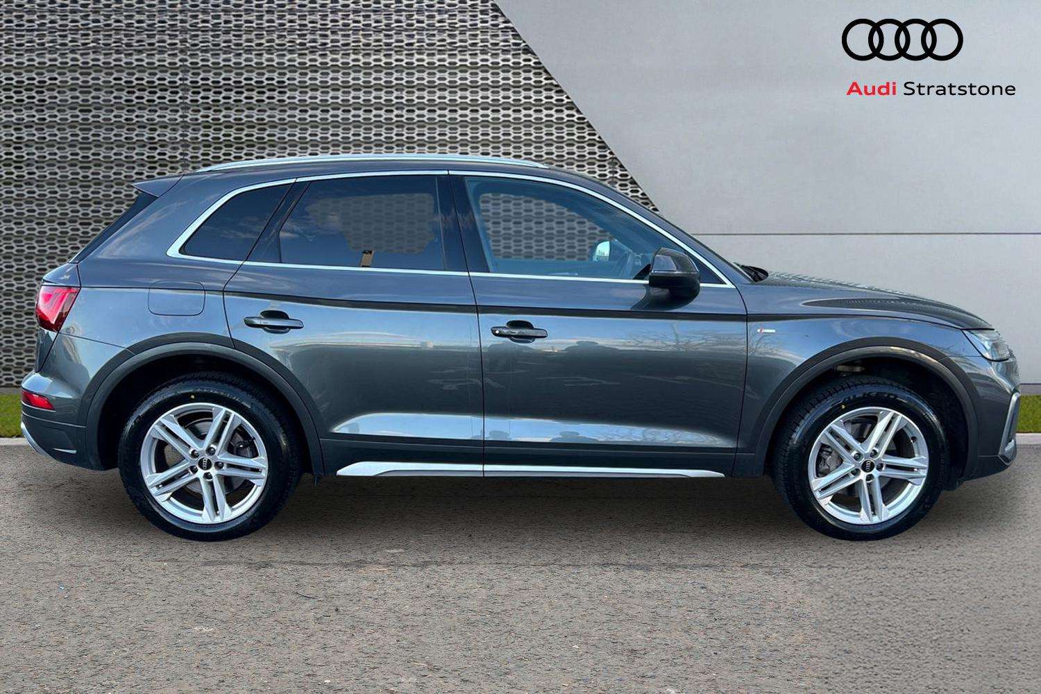 Used Audi Q5 2023 for sale - 77601287: Photo 4