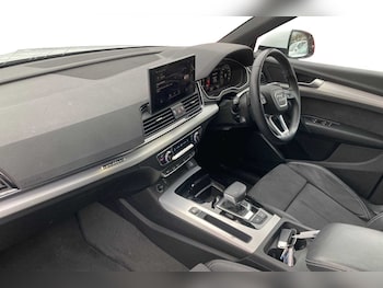 Used Audi Q5 2021 for sale - 77500374: Photo