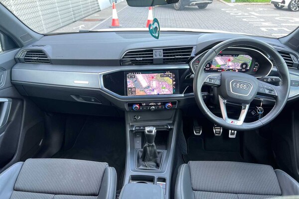 Used Audi Q3 2023 for sale - 74716611: Photo 12