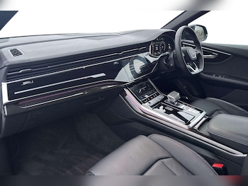 Used Audi Q8 2024 for sale - 78666378: Photo
