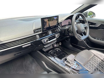 Used Audi RS4 2021 for sale - 78960843: Photo