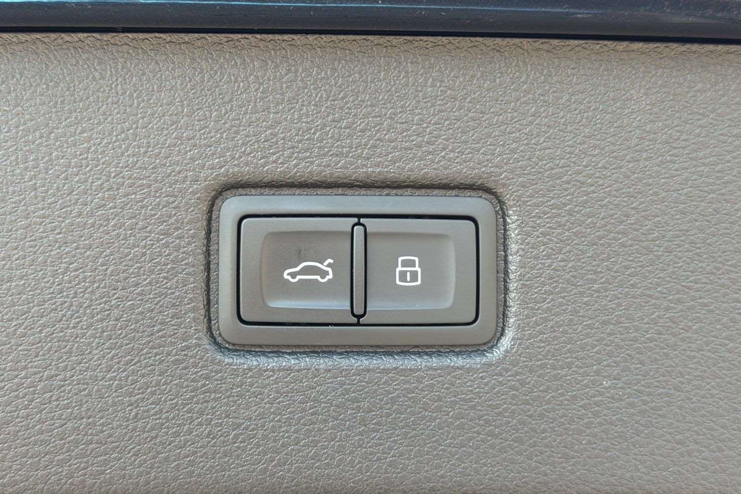 Used Audi Q7 2025 for sale - 77103098: Photo 35