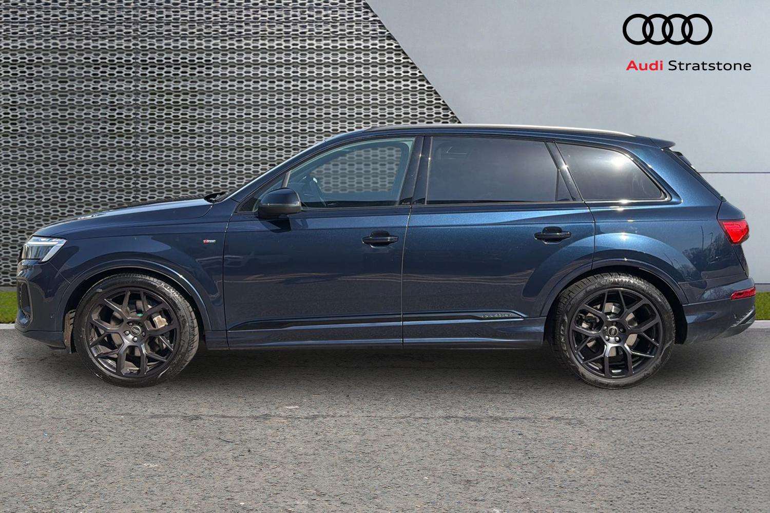 Used Audi Q7 2025 for sale - 77103098: Photo 8