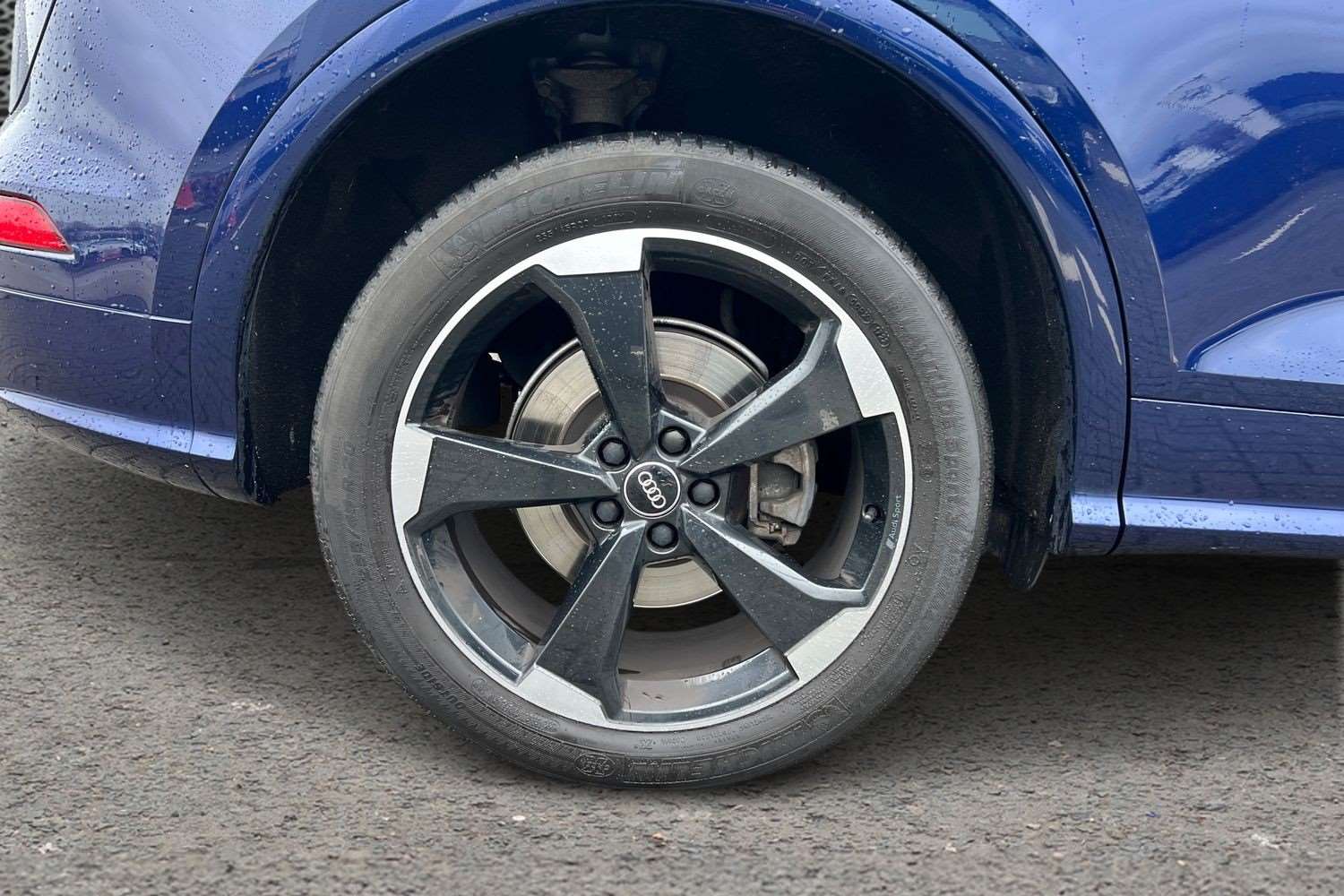 Used Audi Q5 2019 for sale - 76889825: Photo 10