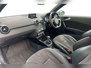 Used Audi A1 2017 for sale - 76435596: Photo