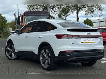 Used Audi Q4 e-tron 2025 for sale - 78264610: Photo