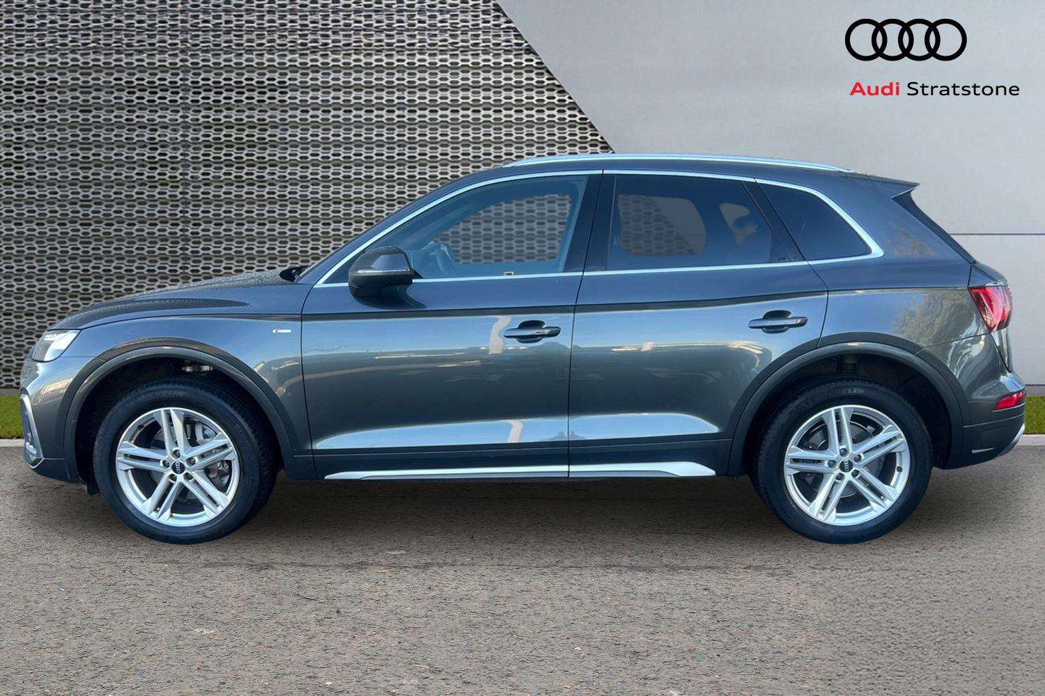 Used Audi Q5 2022 for sale - 76692018: Photo 8