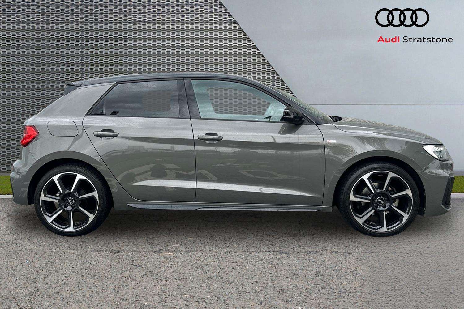 Used Audi A1 2023 for sale - 76564497: Photo 4