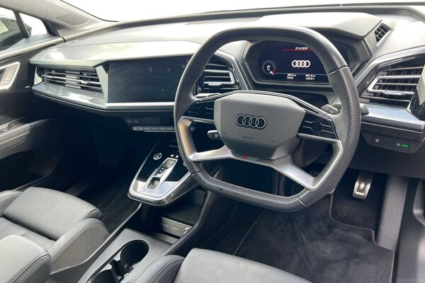Used Audi Q4 e-tron 2023 for sale - 75063413: Photo 6