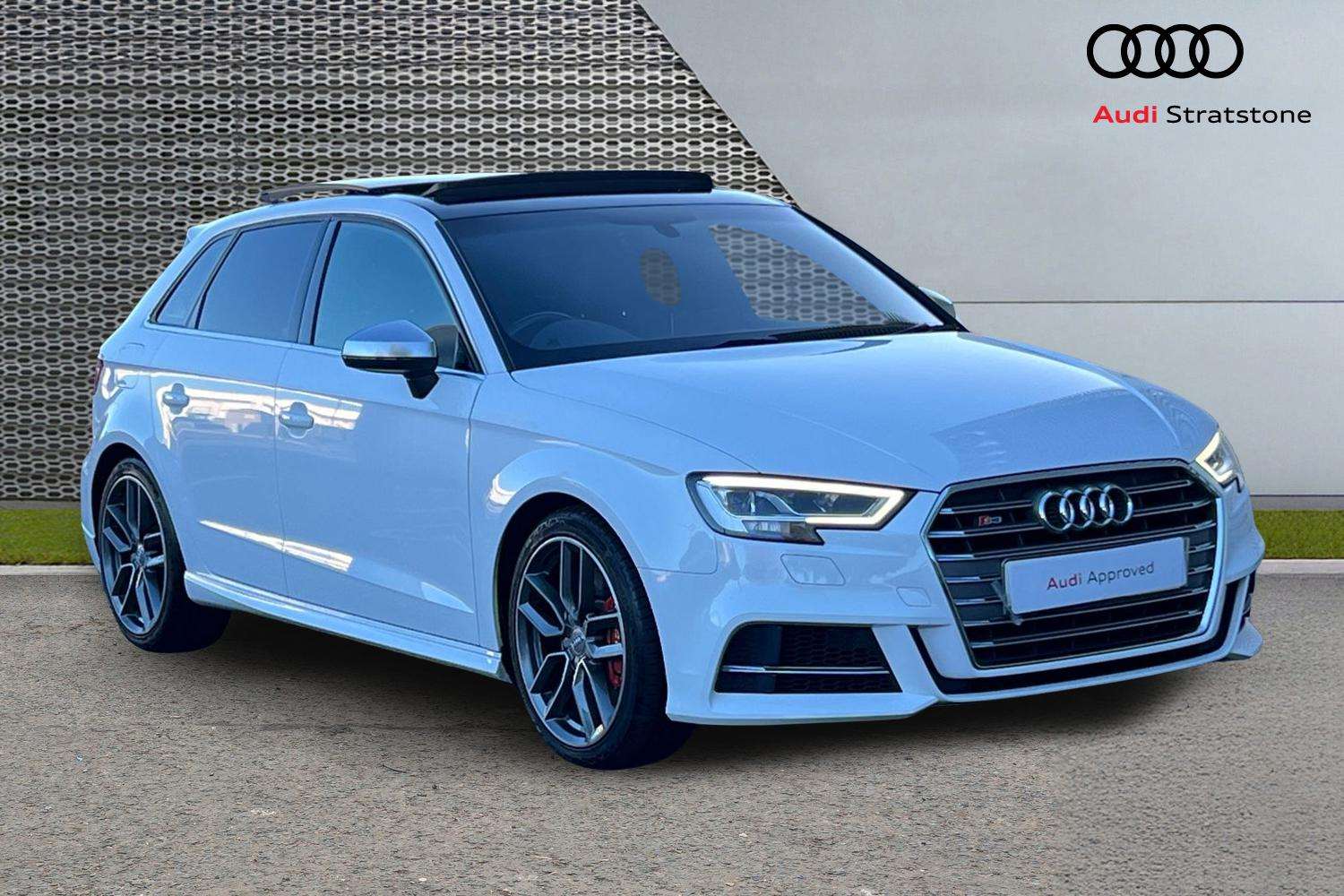 Used Audi A3 2017 for sale - 76804733: Photo 1