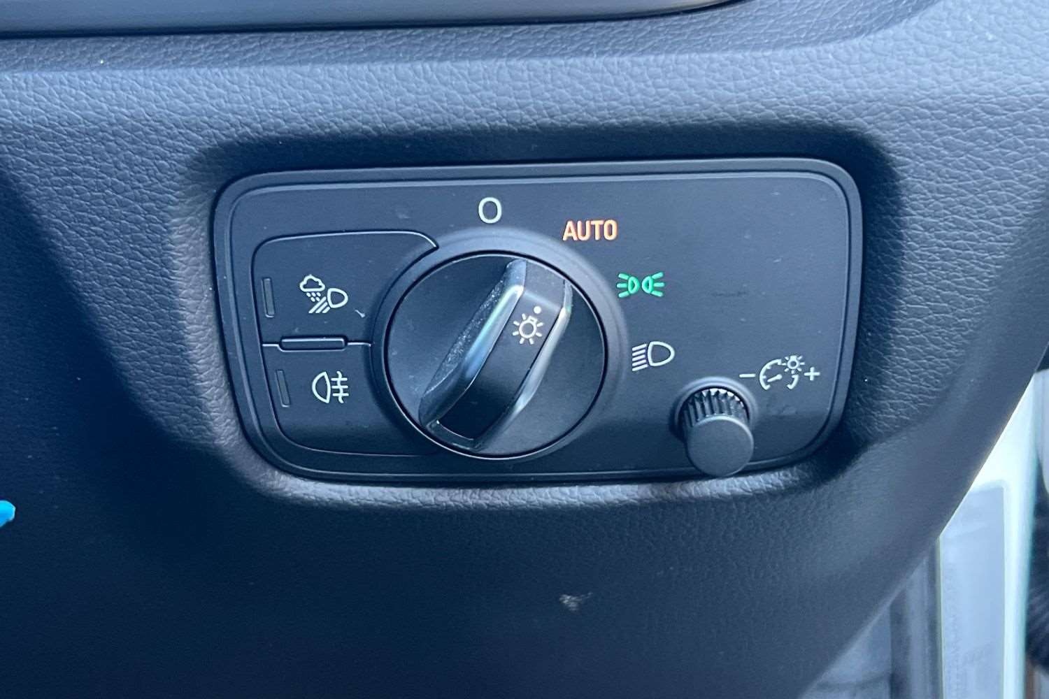 Used Audi A3 2017 for sale - 76804733: Photo 28