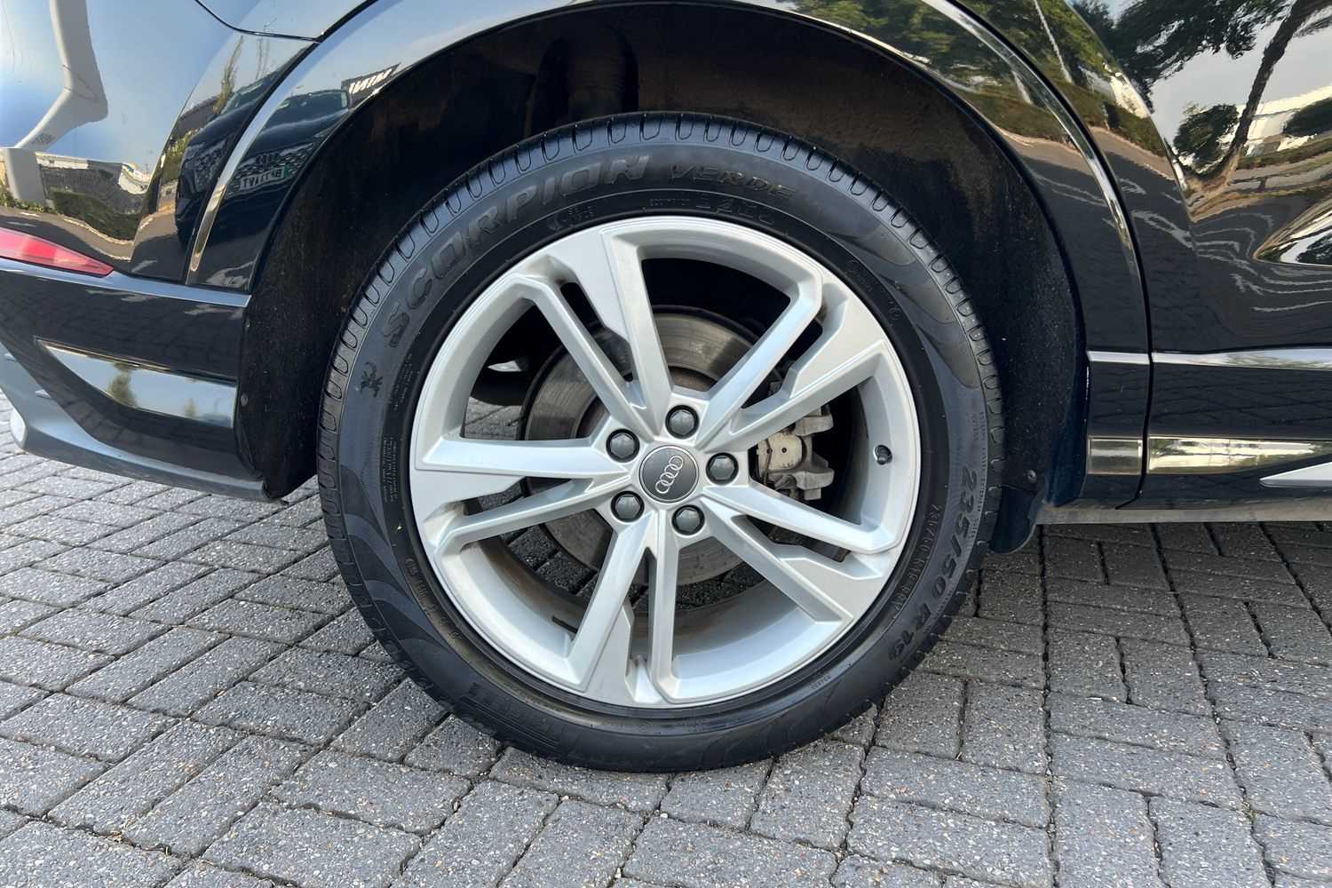 Used Audi Q3 2019 for sale - 76373683: Photo 5