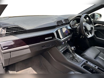 Used Audi Q3 2024 for sale - 79204886: Photo