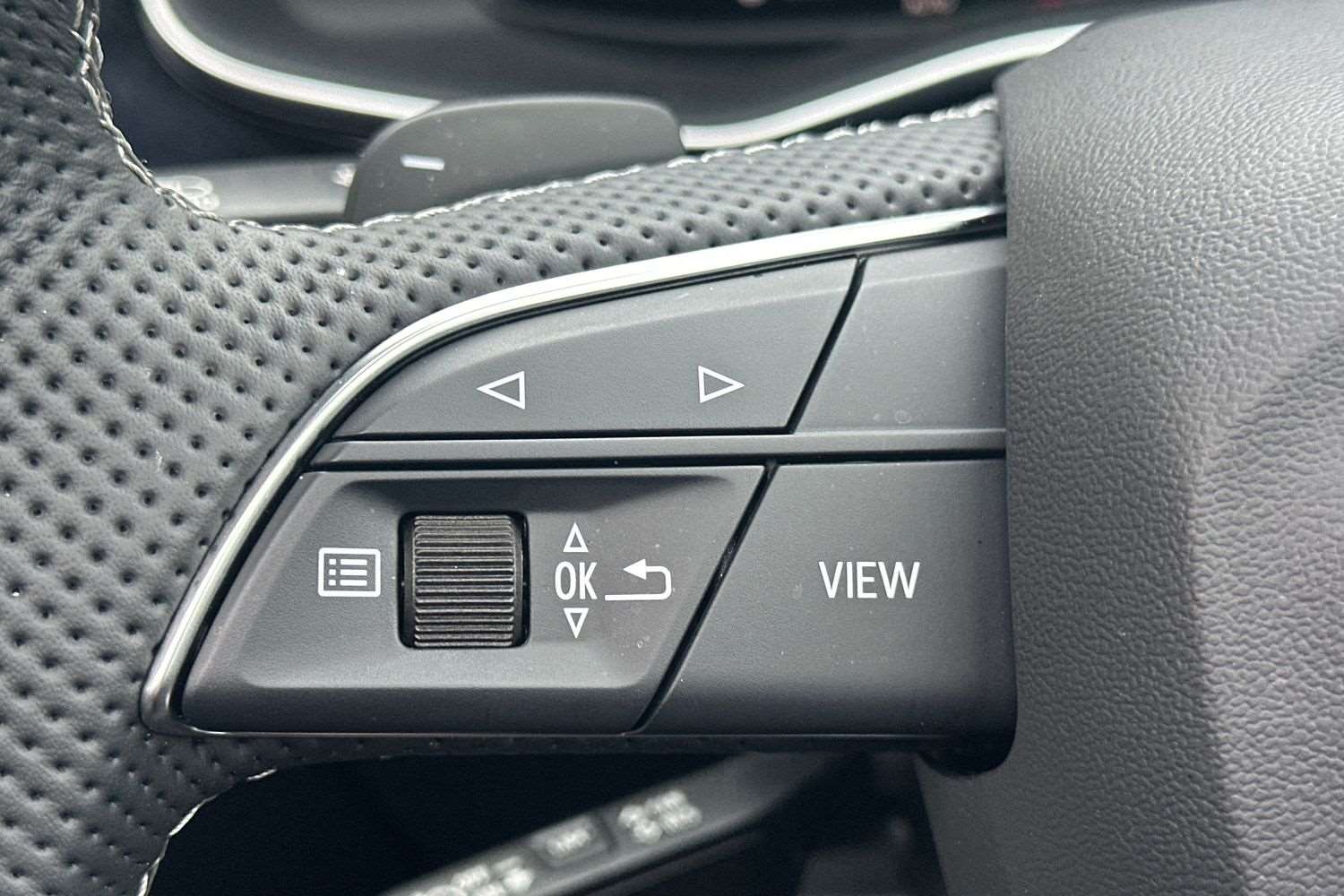 Used Audi Q7 2025 for sale - 77928610: Photo 16