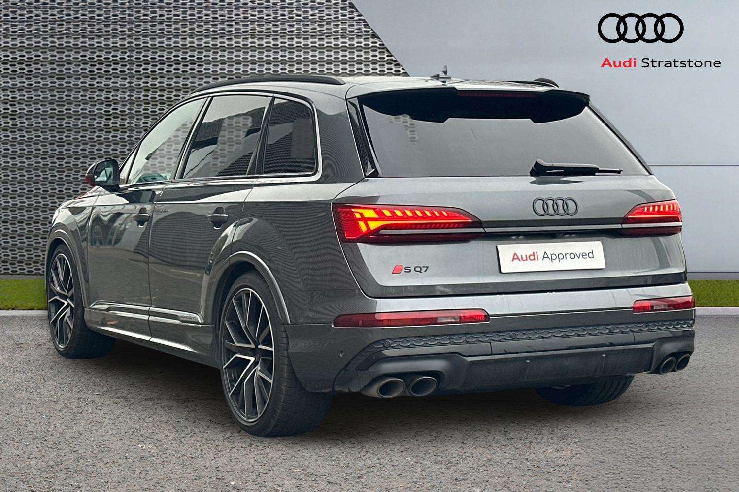 Used Audi Q7 2025 for sale - 77928610: Photo 3