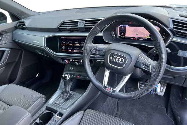 Used Audi Q3 2019 for sale - 75510673: Photo 6