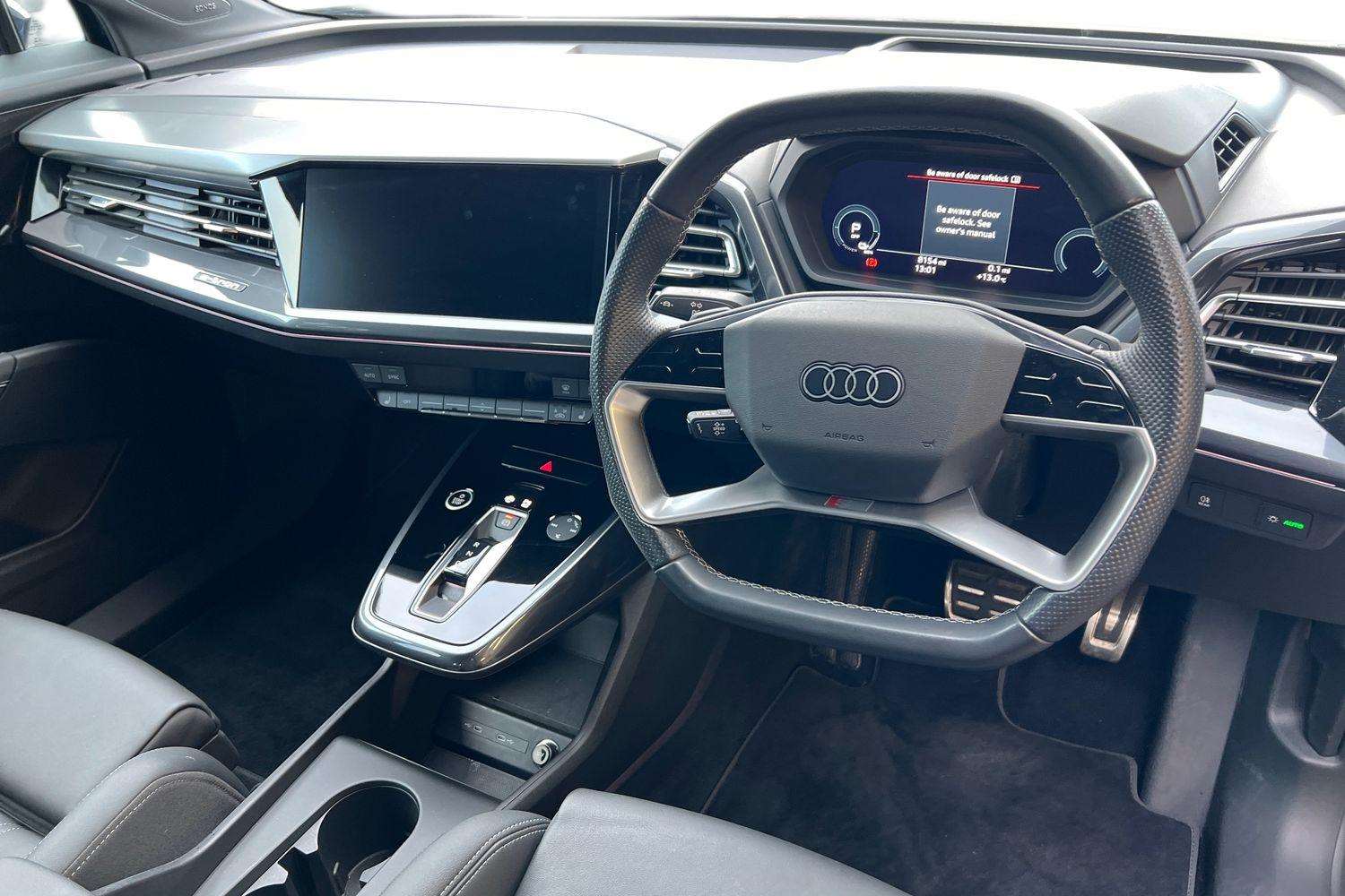 Used Audi Q4 e-tron 2023 for sale - 76529233: Photo 6