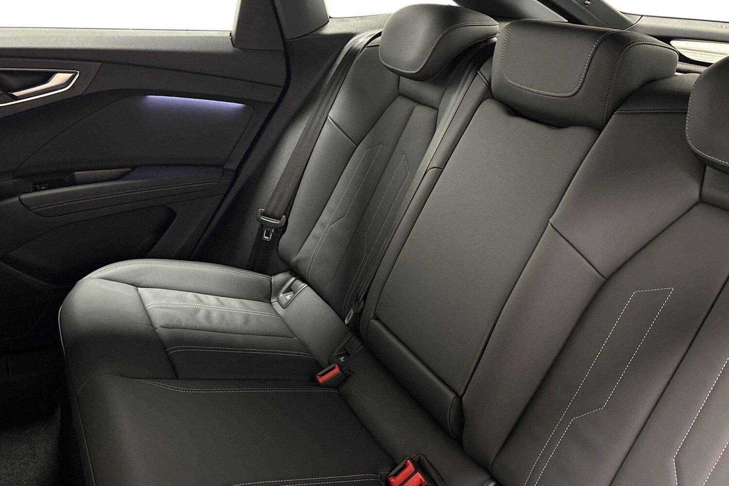 Used Audi Q4 e-tron 2025 for sale - 78076827: Photo 7