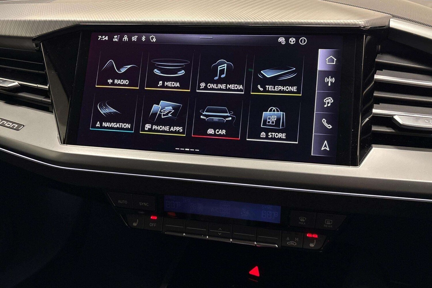 Used Audi Q4 e-tron 2025 for sale - 78076827: Photo 8