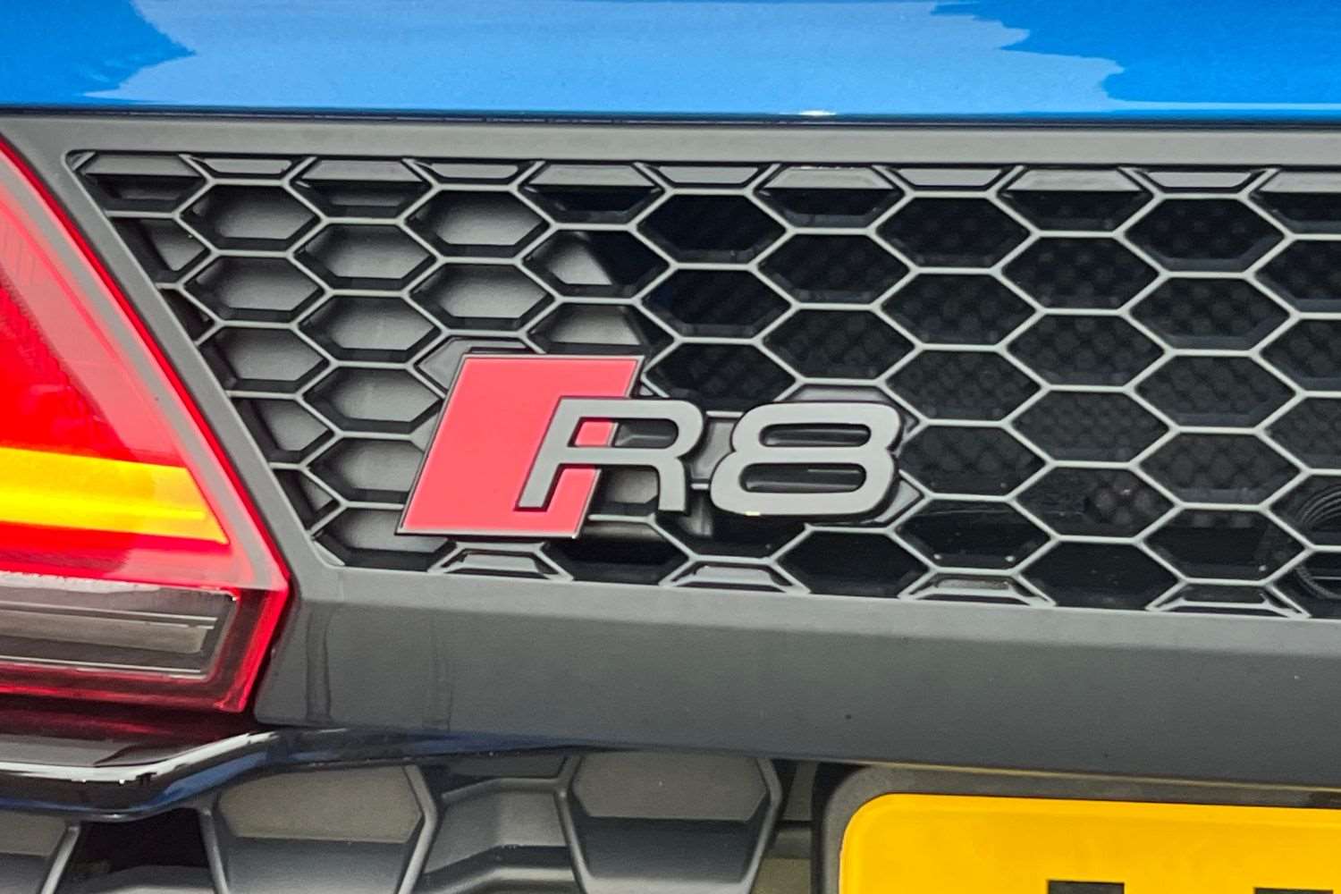 Used Audi R8 2023 for sale - 77458691: Photo 12