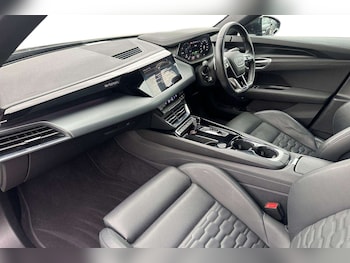 Used Audi RS e-tron GT 2021 for sale - 78076931: Photo