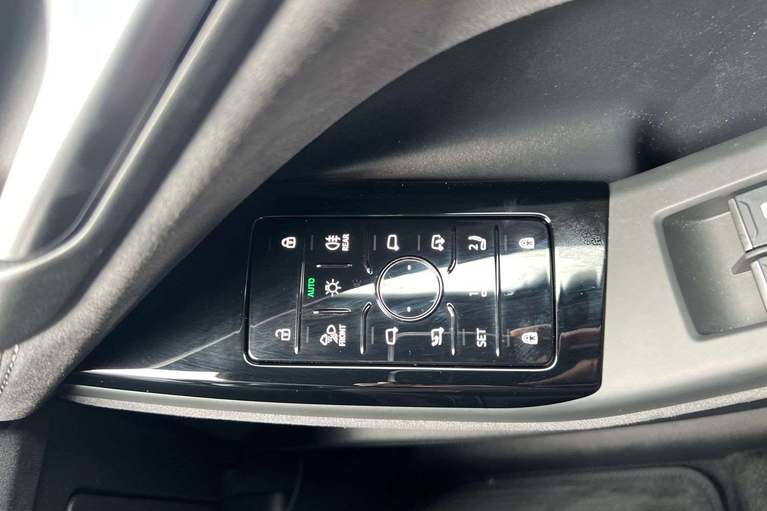 Used Audi Q6 e-tron 2025 for sale - 78024230: Photo 21