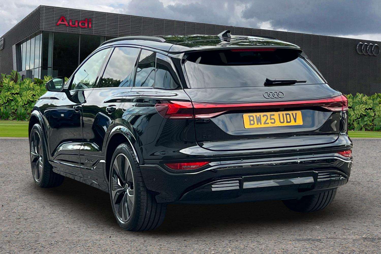 Used Audi Q6 e-tron 2025 for sale - 78024230: Photo 3