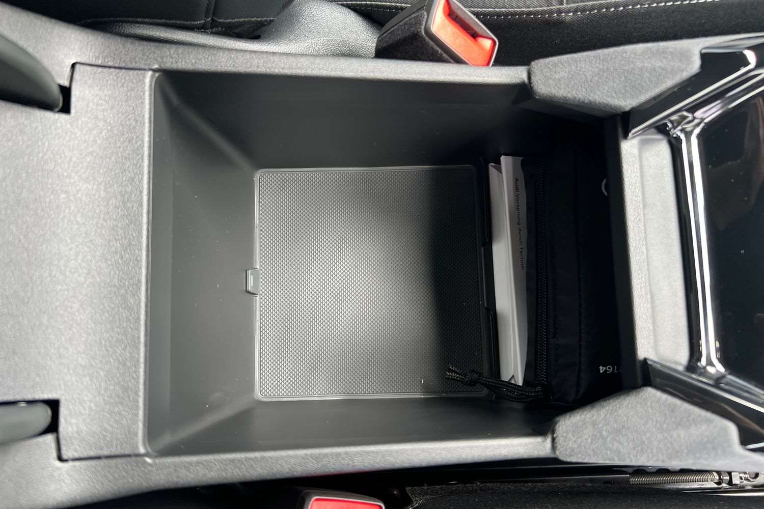 Used Audi Q6 e-tron 2025 for sale - 78024230: Photo 35