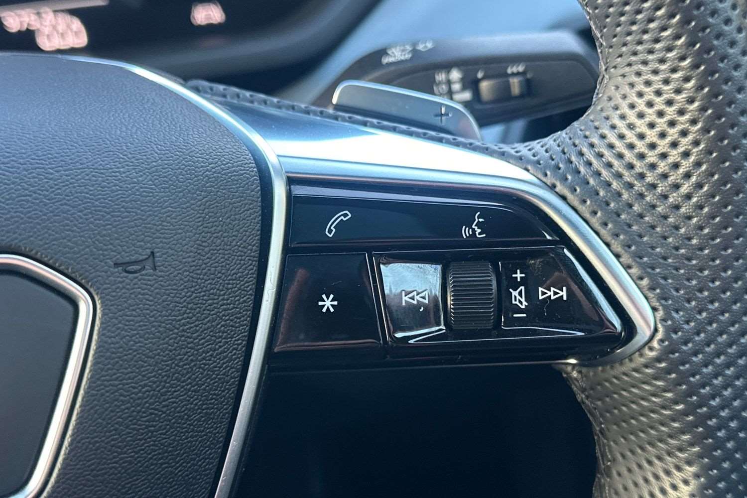 Used Audi e-tron GT 2023 for sale - 77206360: Photo 17