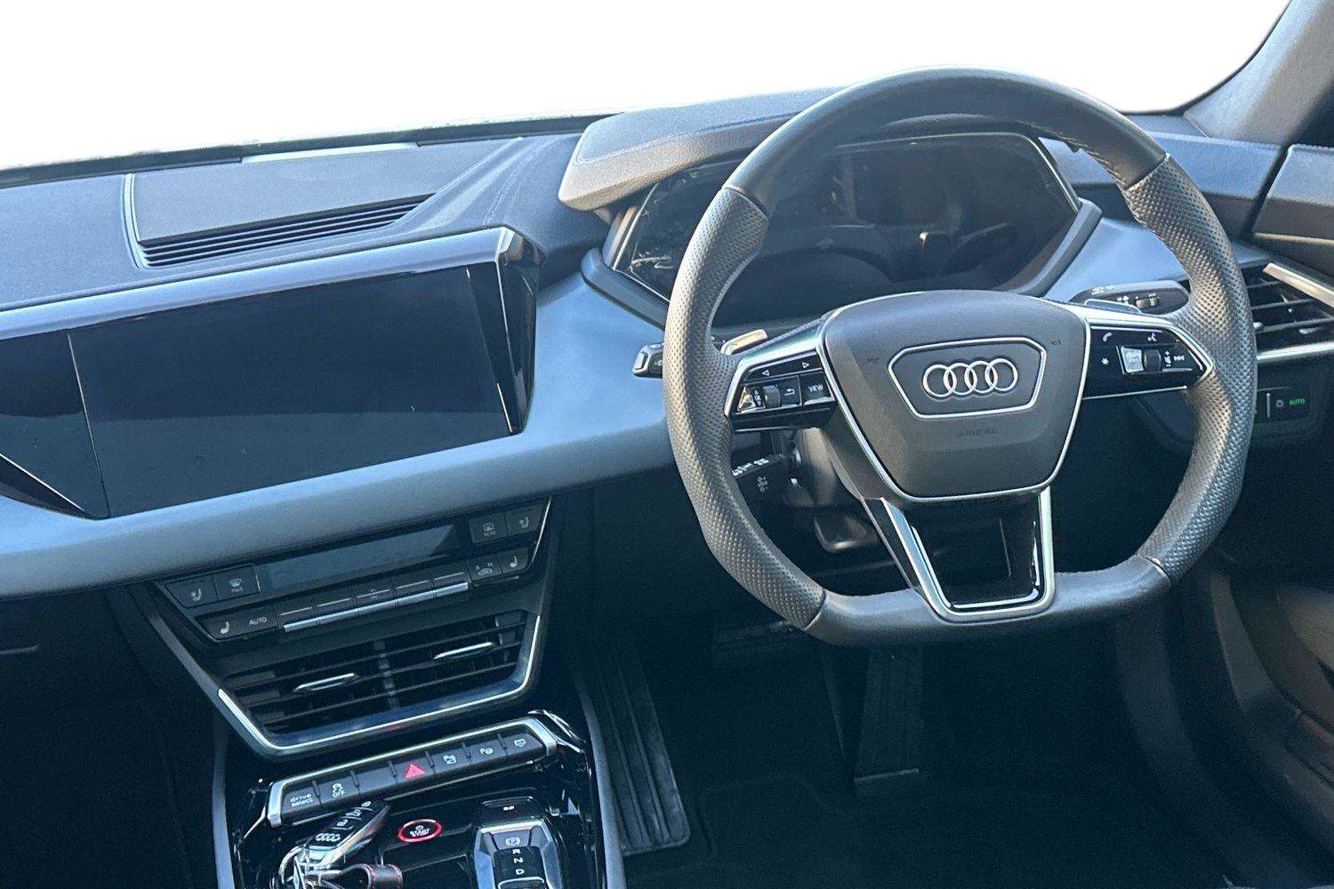 Used Audi e-tron GT 2023 for sale - 77206360: Photo 20