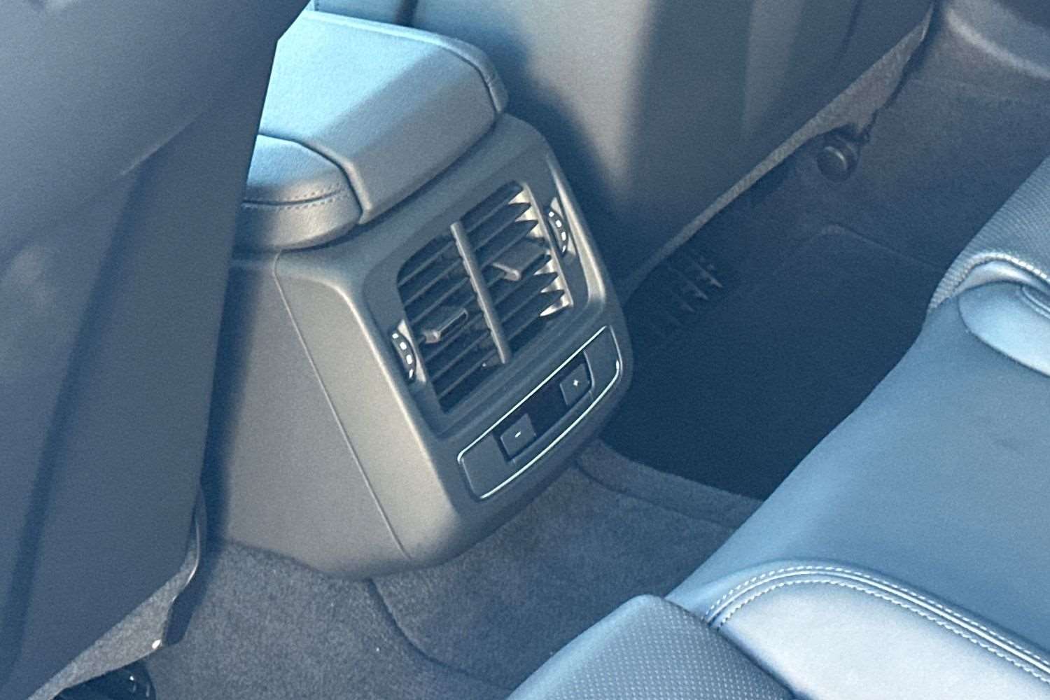 Used Audi e-tron GT 2023 for sale - 77206360: Photo 23