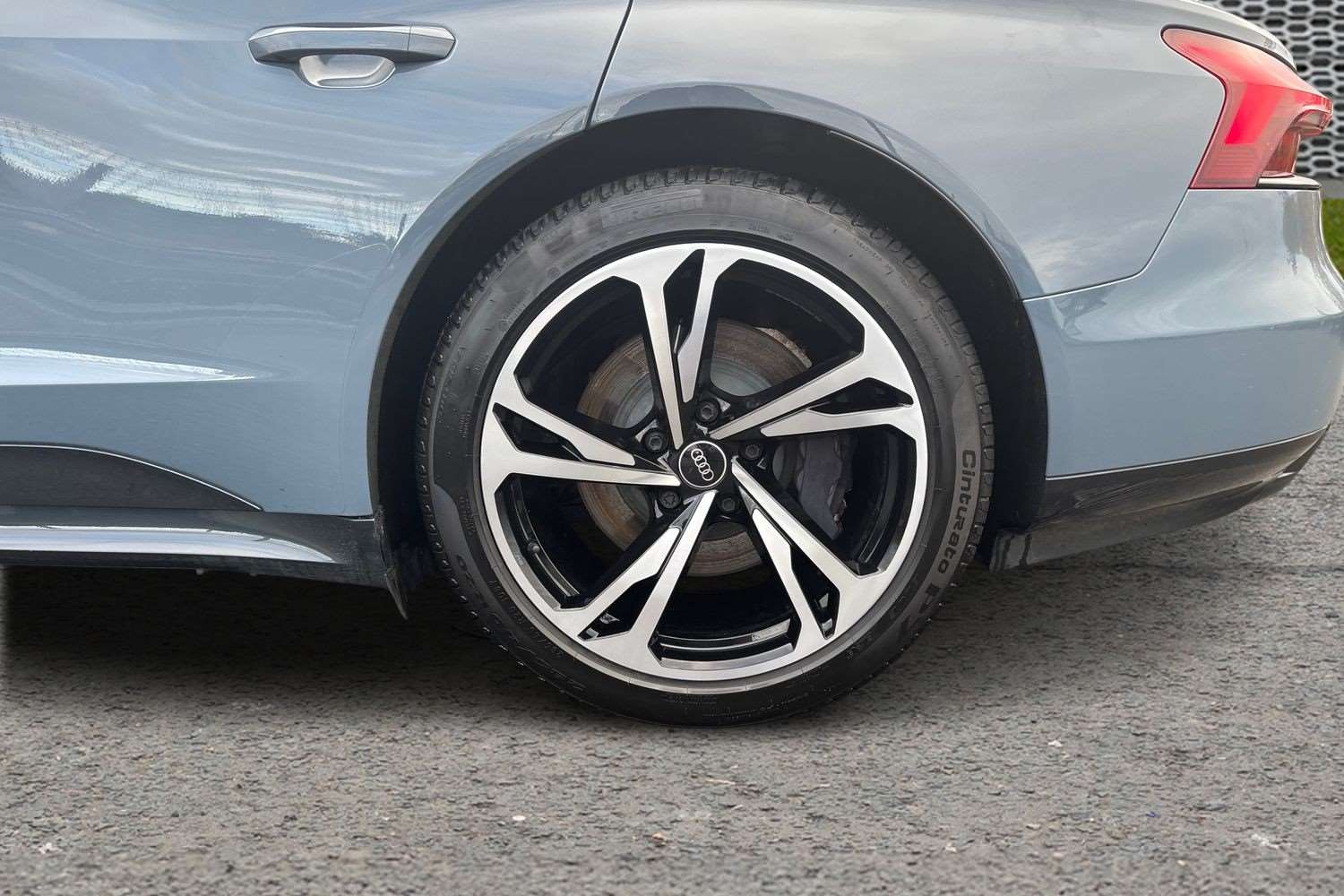 Used Audi e-tron GT 2024 for sale - 77894419: Photo 10