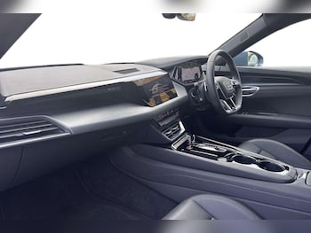 Used Audi e-tron GT 2024 for sale - 77894419: Photo