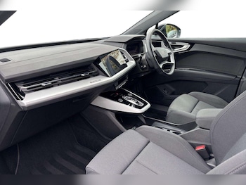 Used Audi Q4 e-tron 2023 for sale - 77239884: Photo