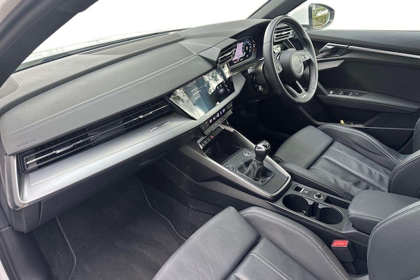 Used Audi A3 2022 for sale - 76176911: Photo 2