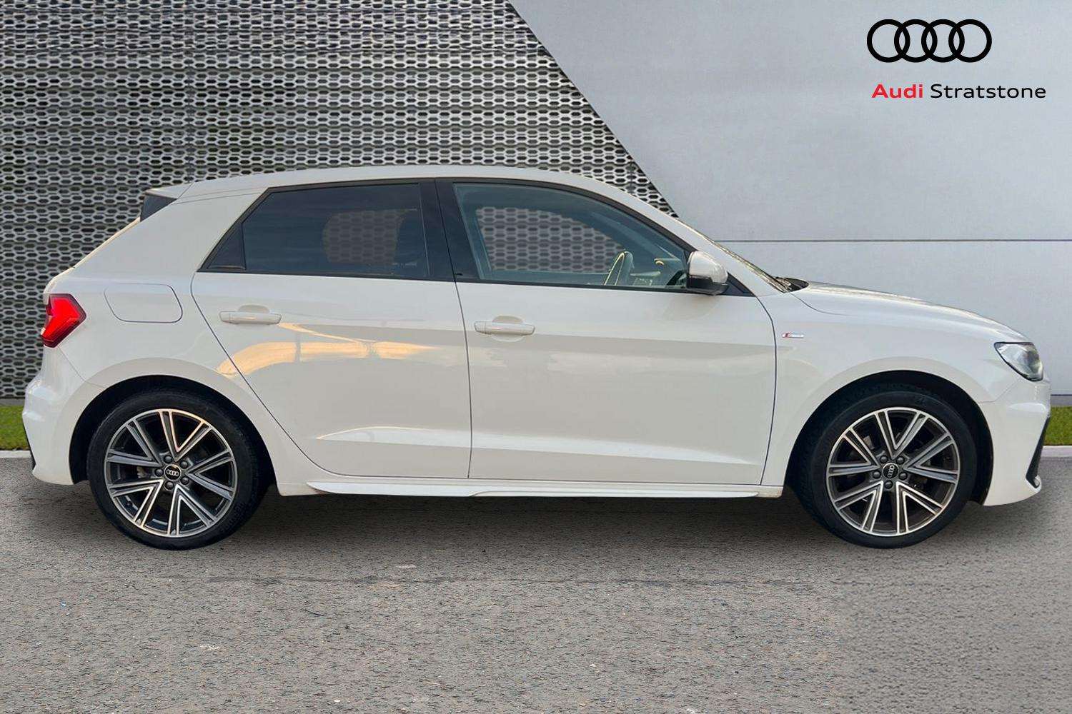 Used Audi A1 2025 for sale - 77112431: Photo 4