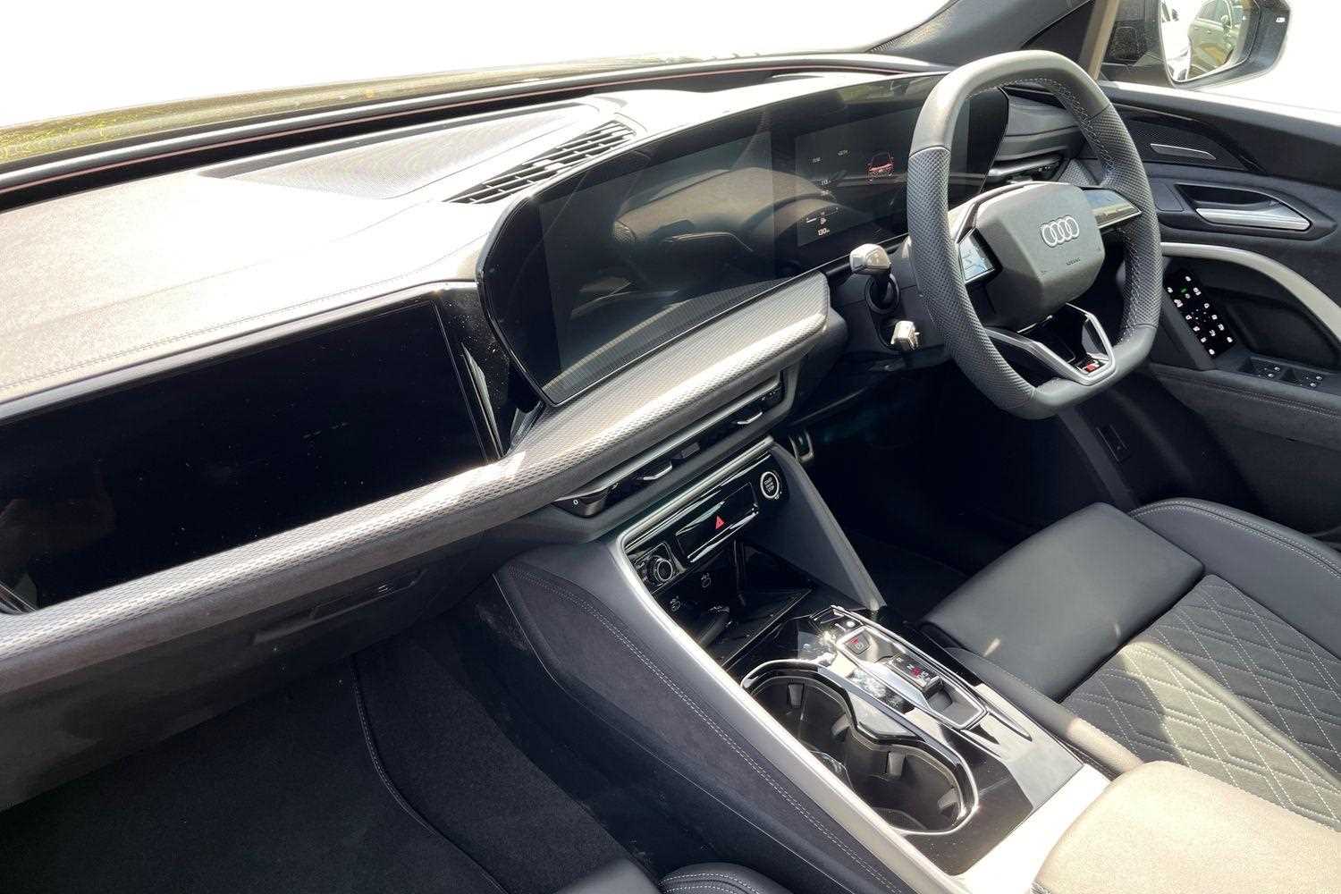 Used Audi Q5 2025 for sale - 76955144: Photo 2