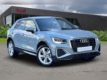 Audi - Q2