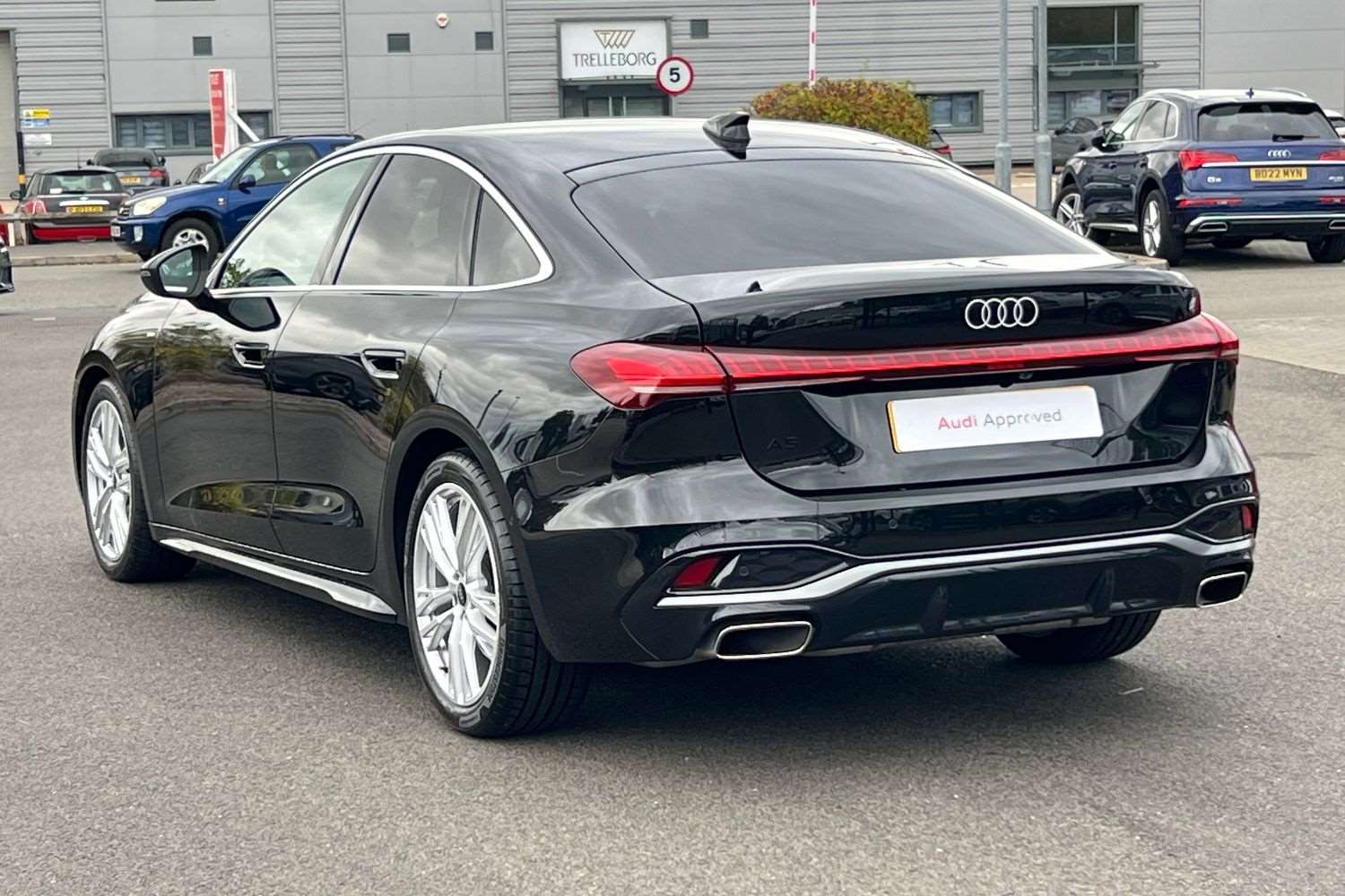 Used Audi A5 2025 for sale - 76170052: Photo 3