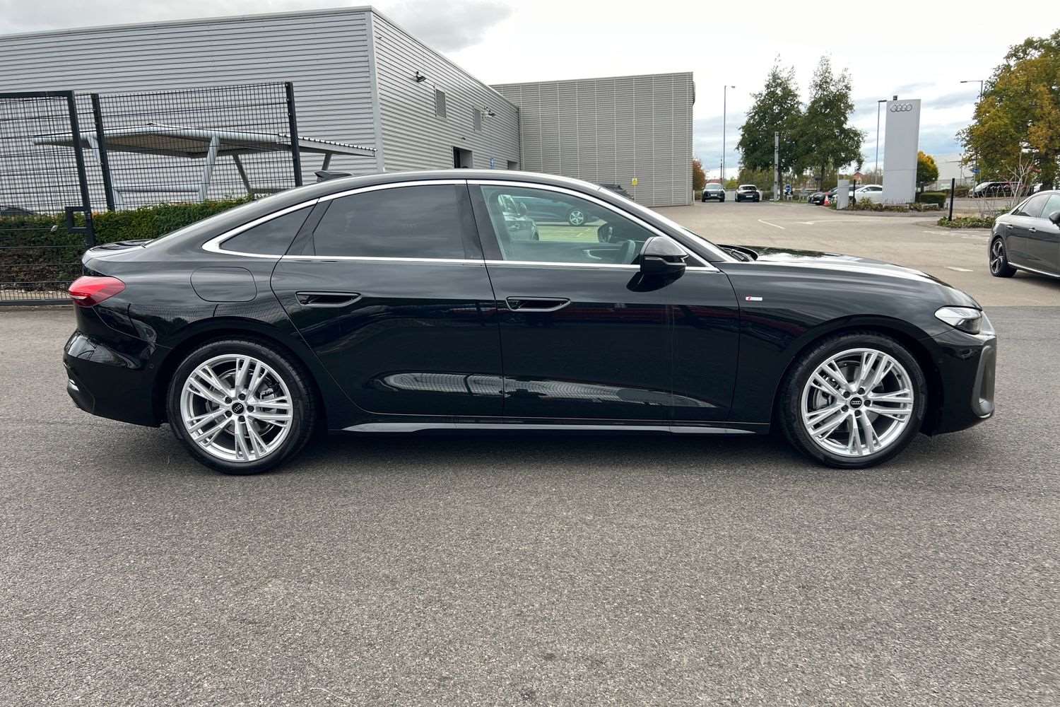 Used Audi A5 2025 for sale - 76170052: Photo 4