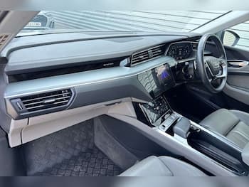 Used Audi e-tron 2020 for sale - 79730982: Photo