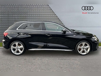 Used Audi A3 2023 for sale - 76170111: Photo